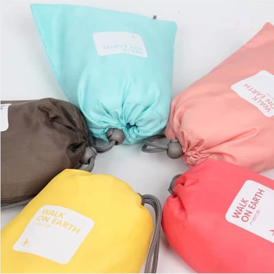 карман противопыльного кожуха сумок drawstring полиэстера ткани выдвиженческой красоты eco дружелюбной водоустойчивый изготовленный на заказ для подарка ткани