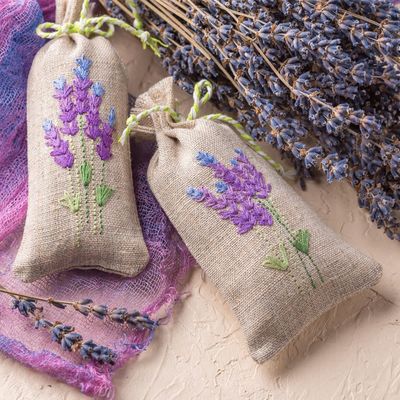 Мешок цветка мешковины сумок Drawstring кладет подарок в мешки кладет мешки в мешки ювелирных изделий для свадебного банкета ремесла DIY, 5X7 медленно двигает