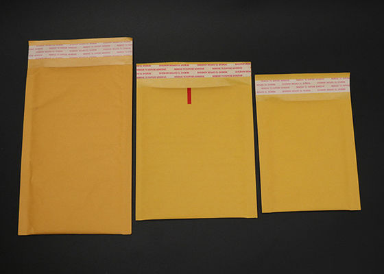 Сумки бумажной почты пакета почтового сбора упаковывая завертывают грузя конверты в бумагу для почты безопасностью